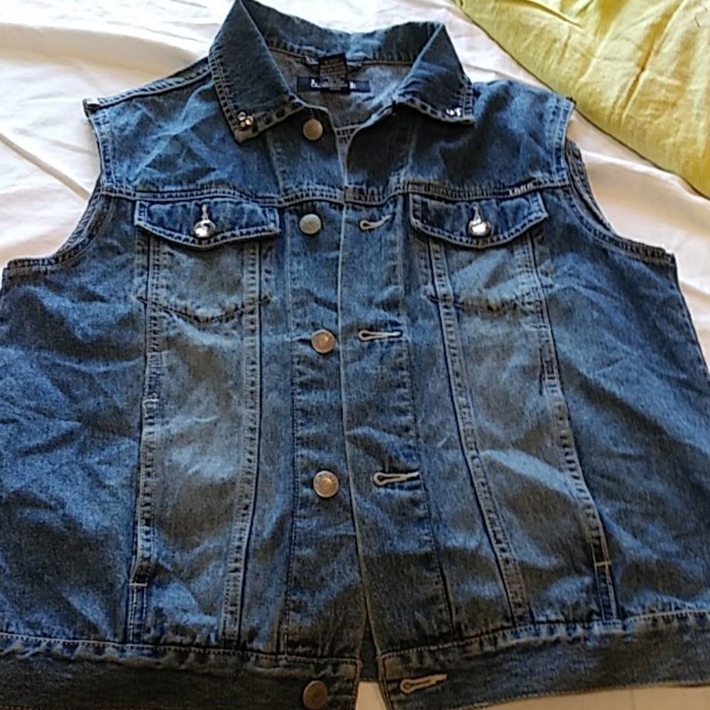 L.O.G.G denim jacket - Picture 10 of 11